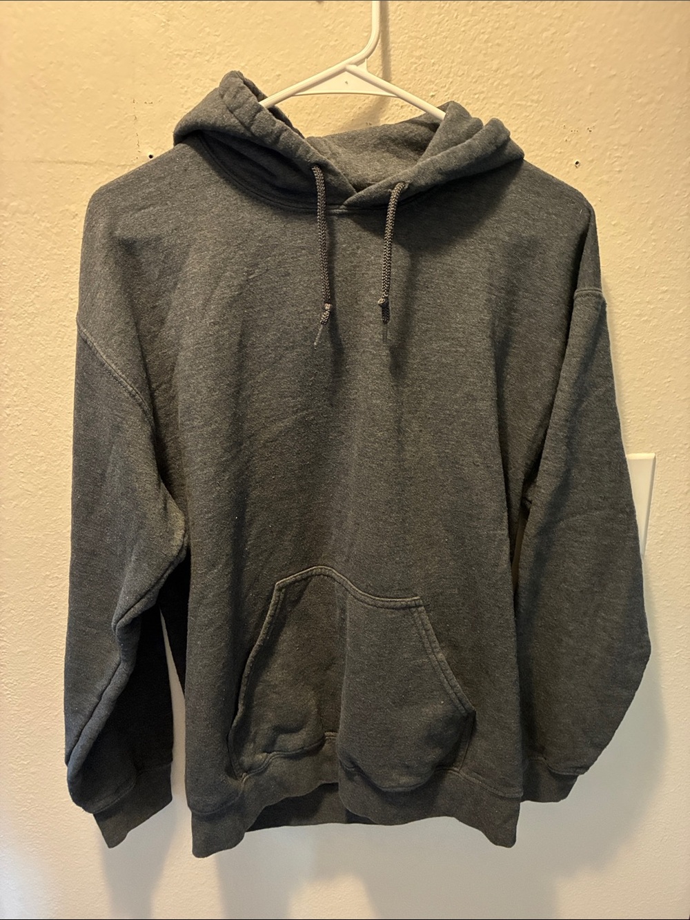 Gildan Dark Gray Pullover Hoodie - Drawstring Kangaroo Pocket